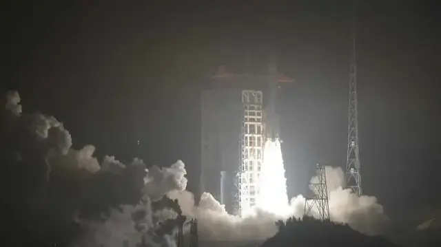 cinden yorungeye yeni uydu 43iWnA2k