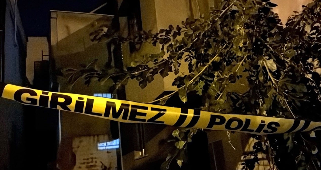 evi cinler sardi diyerek 5 yasindaki oglunu kurban etti Z6cFRJkx