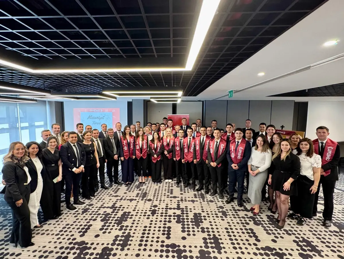 cemstart programi mezunlari ise basladi 6ftezPP6.jpg