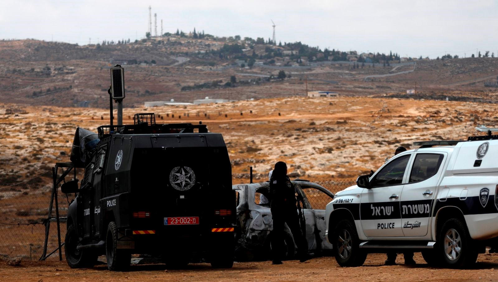 israil ordusu bati seriada 9 filistinliyi gozaltina aldi s79dhnAJ.jpg