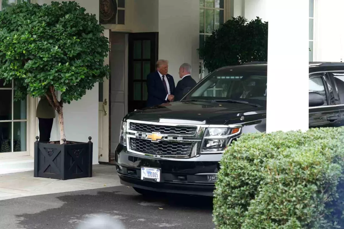 trump ve netanyahu beyaz sarayda gorustu TzZNb8zJ