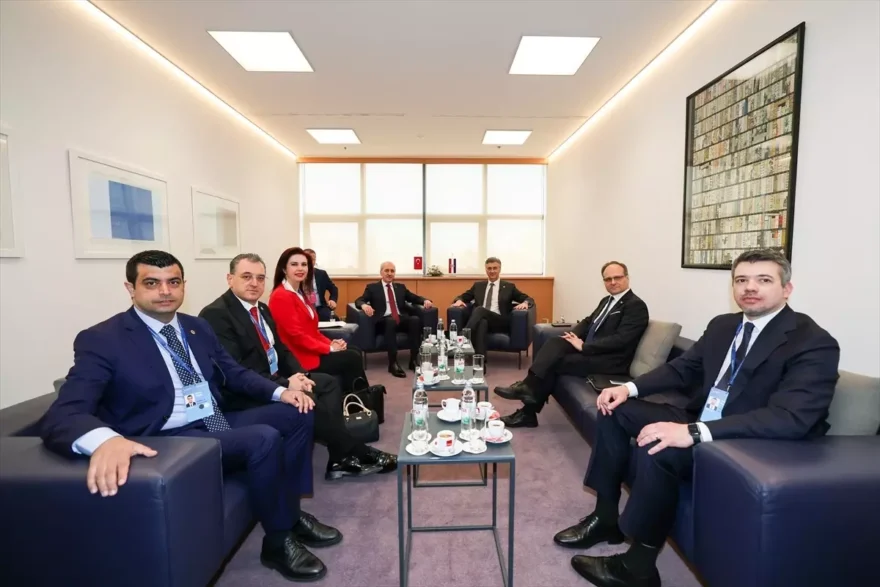 Numan Kurtulmuş ve Andrej Plenkovic Zagreb’de Buluştu