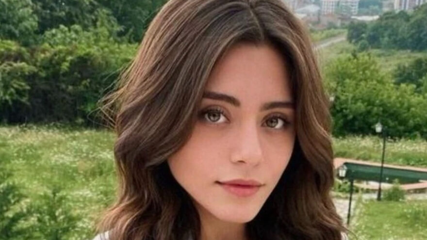 Sıla Türkoğlu’nun liseli halleri! Arkadaşı bakın nasıl paylaştı