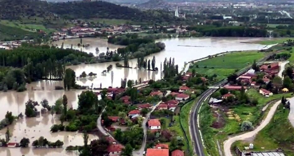 Almus Barajı’nda Kritik Durum! Mahalleler Tahliye Ediliyor, Güvenlik Önlemleri Artıyor