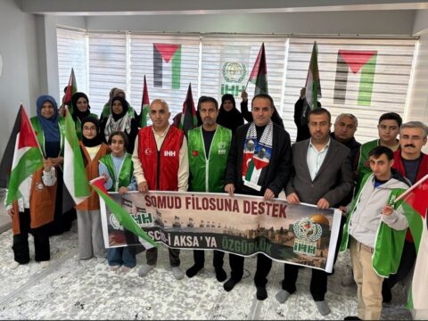 İHH Hakkari Şubesi’nden İsrail’in Sumud Filosu’na Yönelik Saldırıya Sert Tepki