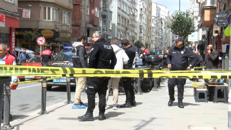 istanbulda-cinayet-cezaevindeki-oglunun-beraberlik-yasadigi-kadini-katletti-ifadesi-ortaya-cikti-B6HZPiVW