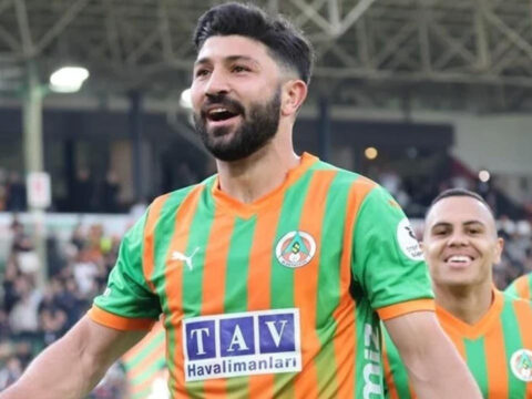 34 macta 9 gol atmisti sozlesmesi feshedildi t5TMKesC