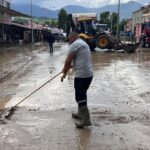 Kastamonuda geceyi sel vurdu 150den fazla bina su altinda kaldi Hs9eVShK